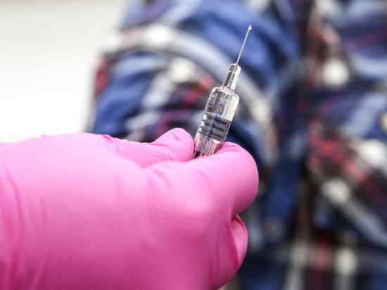 Москвичей призывают к вакцинации