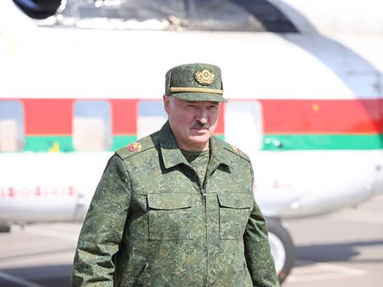 Белорусские политологи раскритиковали советчиков президента