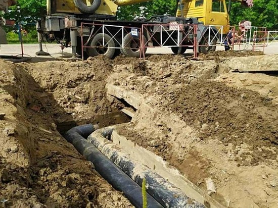 В одном из микрорайонов Иванова идет ремонт трубопровода