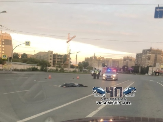 В Челябинске под колёсами легковушки погиб пешеход