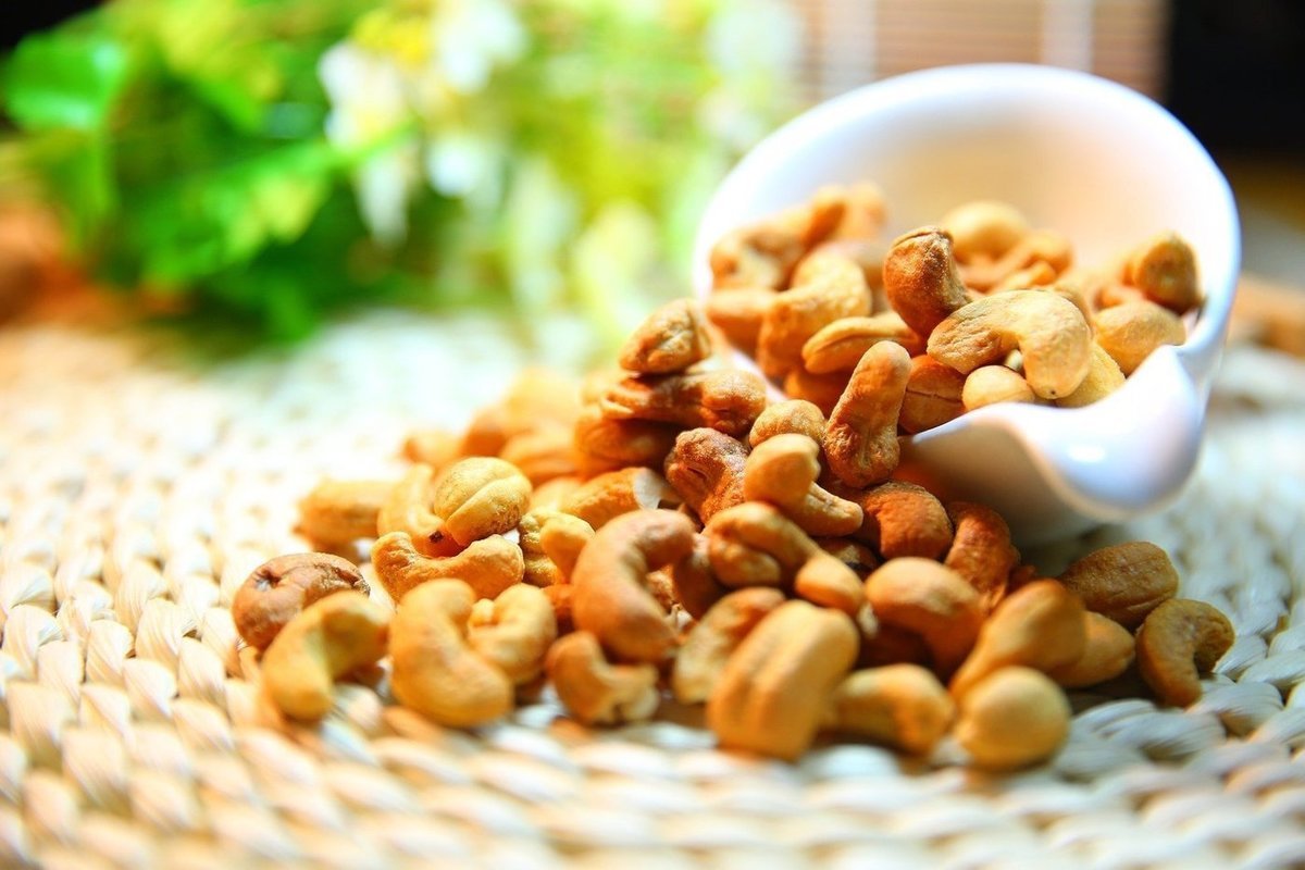 Кешью орехи полезные для женщин и противопоказания