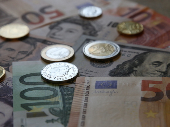 Курс евро впервые с марта превысил 89 рублей
