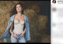 Актриса Агата Муциенице поделилась с подписчиками в Instagram своим свежим снимком с отдыха