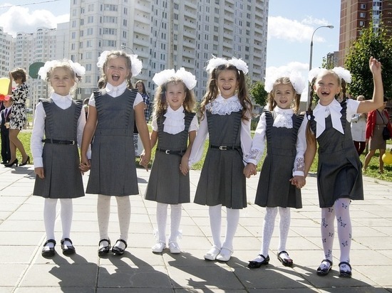 Новосибирские родители мечтают об отмене школьной формы