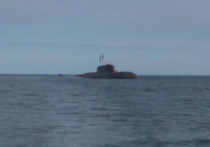 Всплывшая в пятницу у берегов Аляски российская атомная подлодка «Омск» наделала много шуму, став чуть ли не мировой новостью номер один