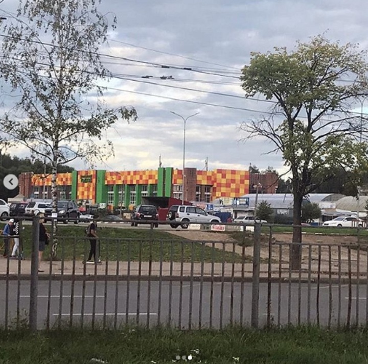 Дзержинский рынок просп дзержинского 23а фото Главный архитектор Ярославля раскритиковал Дзержинский рынок - МК Ярославль
