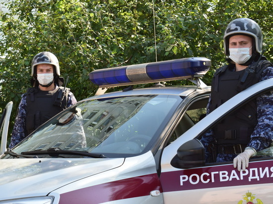 Росгвардейцы задержали мужчину с наркотиками в Нижнем Новгороде