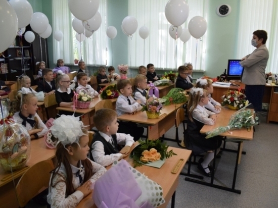 В Иванове 4760 ребят сегодня впервые сели за школьные парты