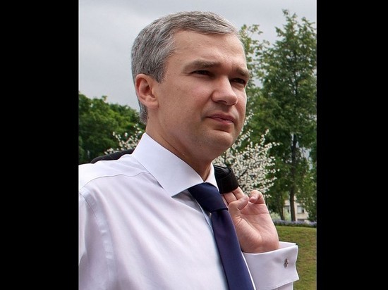 Экс-министр культуры Белоруссии заявил, что за ним следят