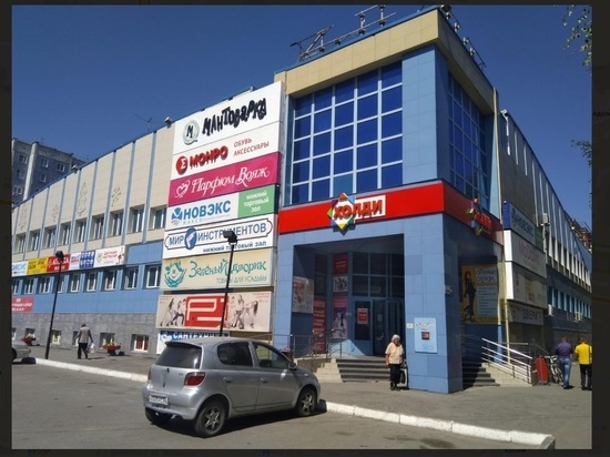 «Мария-Ра» выкупила торговый центр на Докучаево в Барнауле