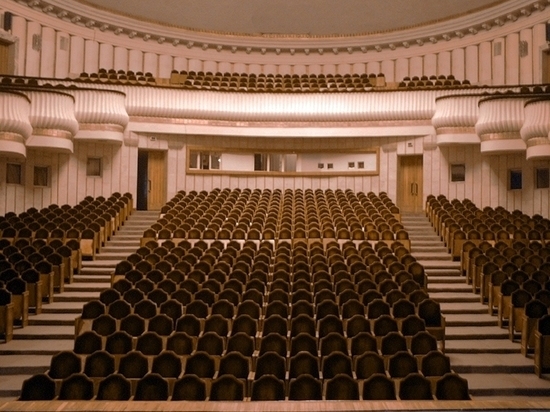 Драмтеатр в Смоленске стал академическим