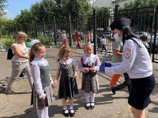 Акция «Дорога в школу» прошла в Серпухове