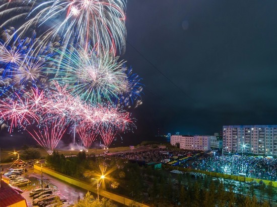 Гонки на катамаранах, танцы и фейерверк: жители Надыма будут 2 дня праздновать День города