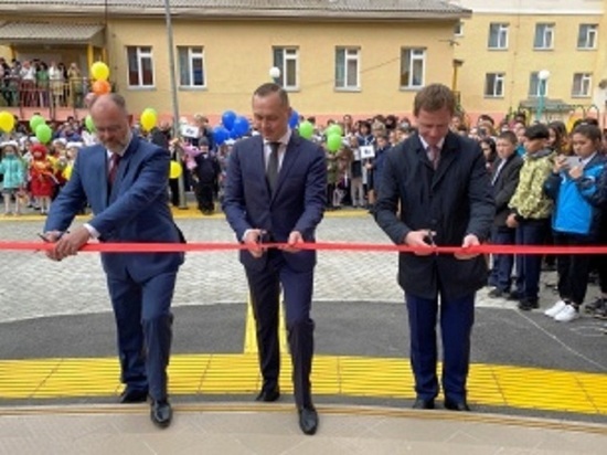 В Тарко-Сале открыли новый учебный корпус школы-интерната