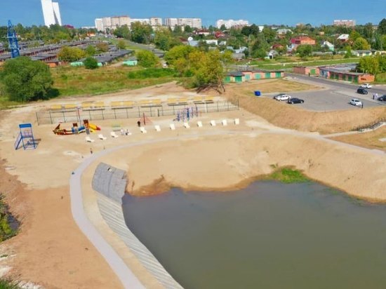 Два мусорных контейнера установили в новой зоне отдыха в Серпухове