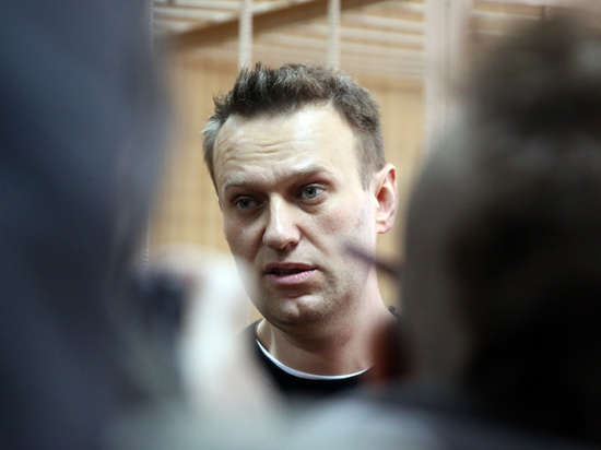 В Кремле отреагировали на выводы ФРГ об отравлении Навального "Новичком"