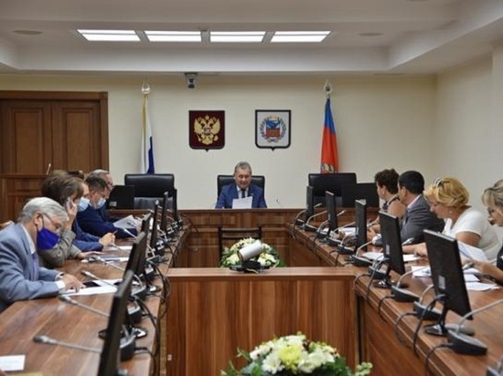 Специальная комиссия перепишет Устав Алтайского края