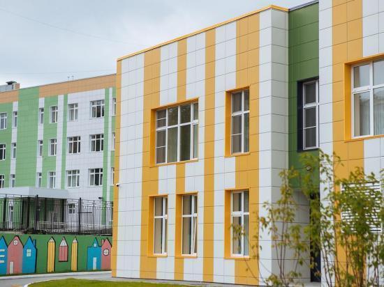 Систему обучения в школе новосибирских «Стрижей» оценили в минобразования