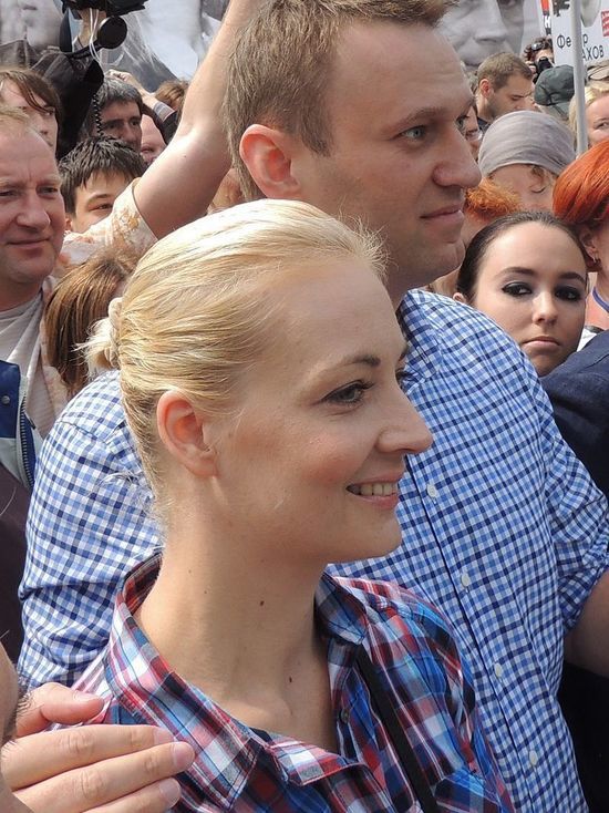 Юлия Навальная написала о «государственных террористах с новичком и рафаэлкой»