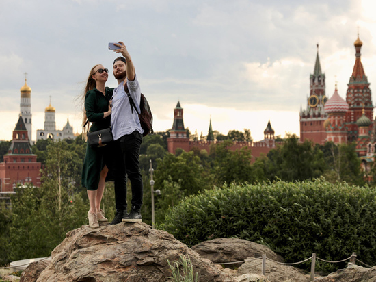 В канун Дня города горожане рассказали о том, чем новым их порадовала Москва