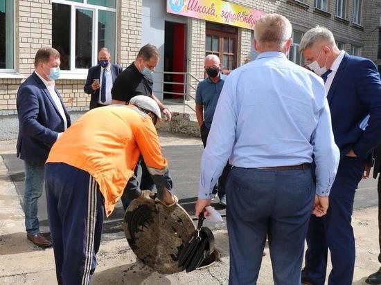 В Рязани в школе на улице Дзержинского затопило подвал горячей водой