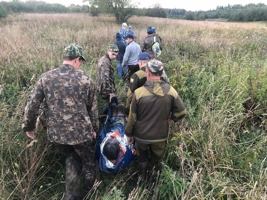 Во Владимирской области сотрудники МЧС нашли потерявшуюся в лесу пожилую женщину