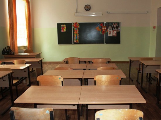Две школы Читинского района закрыли на карантин из-за коронавируса
