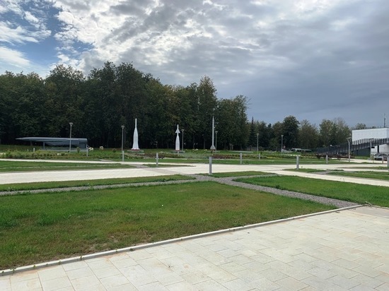 В Калуге закончили благоустройство сквера музея космонавтики - МК Калуга