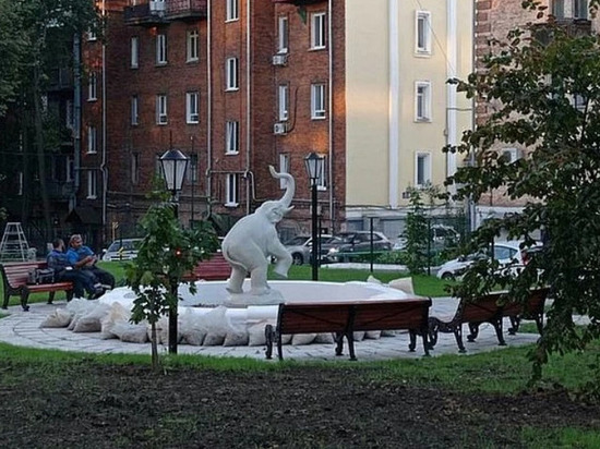 Скульптура слона вернулась в один из дворов Ижевска