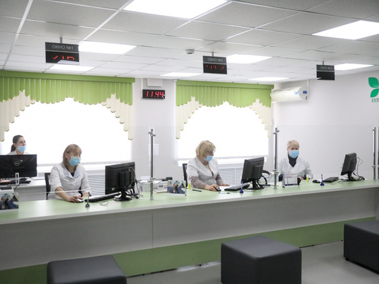 В Саяногоской поликлинике строят современную «Бережливую регистратуру»