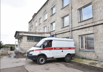 Андрей Травников во время визита в Колыванский район внепланово посетил центральную районную больницу