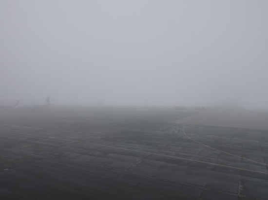 Аэропорт Абакана не смог принять утренние рейсы из-за сильного тумана