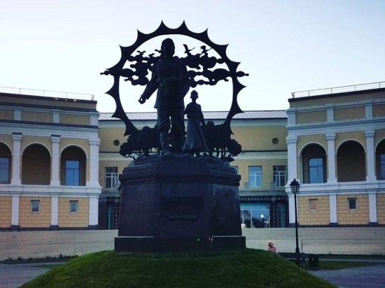Определен подрядчик на завершение строительства музея на площади Октября в Барнауле