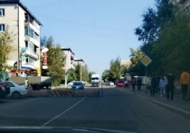 На улице Журавлева выше улицы Бабушкина в Чите перекрыли движение
