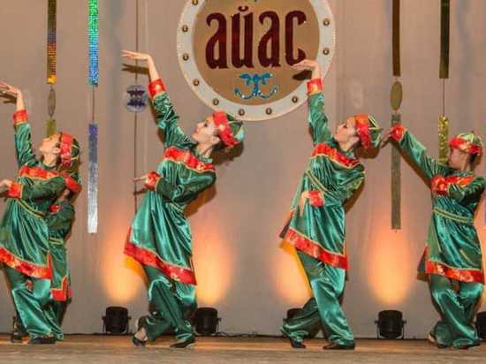 Танцевальный ансамбль из Хакасии «Айас» стал дважды лауреатом фестиваля «Вокруг света»