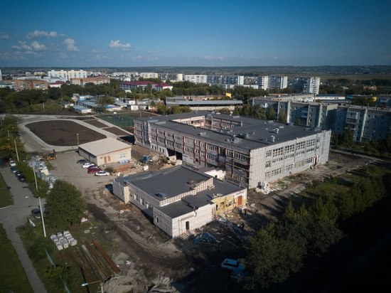 Крупную новокузнецкую школу отремонтируют впервые за 87 лет