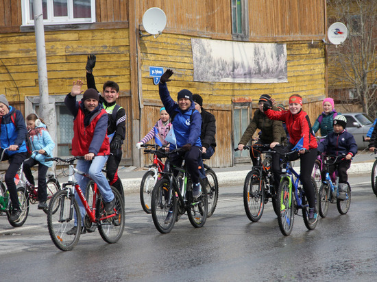 Жителям Ямала предлагают на день пересесть с авто на велосипеды