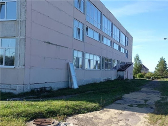 Подрядчика оштрафовали на 105 тысяч рублей за затяжной ремонт шумерлинской школы