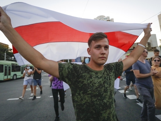 Оппозиция назначила в Минске на воскресенье "Марш героев"