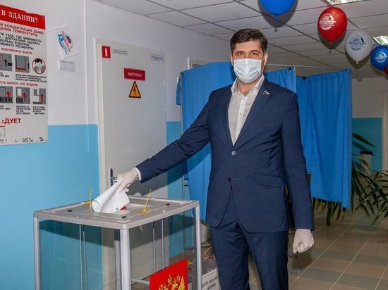 Депутат Госдумы от ЯНАО принял участие в выборах