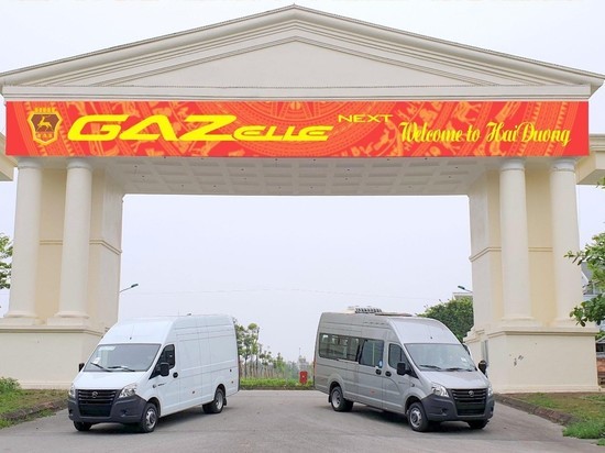 Стартовали продажи модели «ГАЗель NEXT» во Вьетнаме. Ранее «Группа ГАЗ» создала сеть продаж и обслуживания автомобилей, которая включает 14 дилерских центров по всей территории этой страны