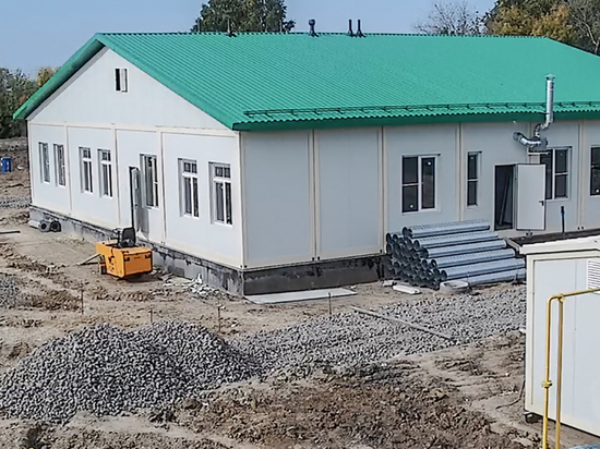 В Вагайском районе строят новые школы взамен деревянных