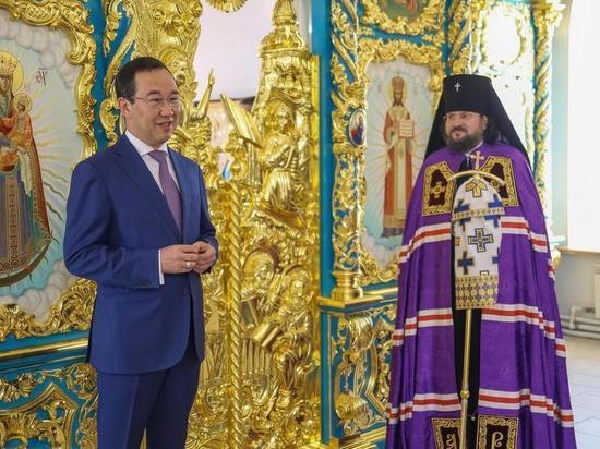 Глава Якутии принял участие в праздничном молебне, посвященном Дню г.Якутска