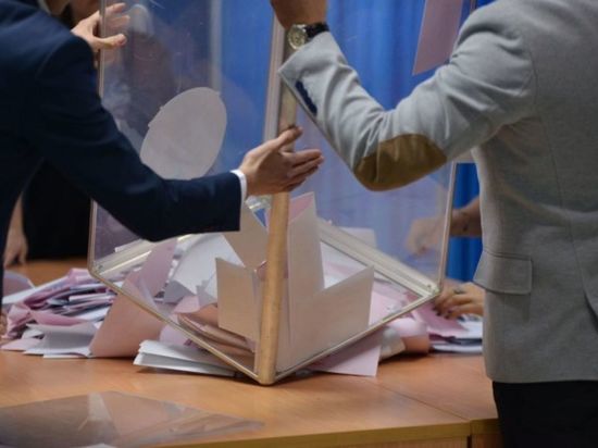 В Хакасии завершились выборы, избирательные участки подсчитывают бюллетени