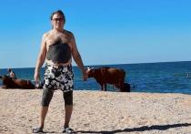 Российский певец и композитор Юрий Лоза на своей странице в Facebook поделился впечатлениями от поездки на крымские курорты
