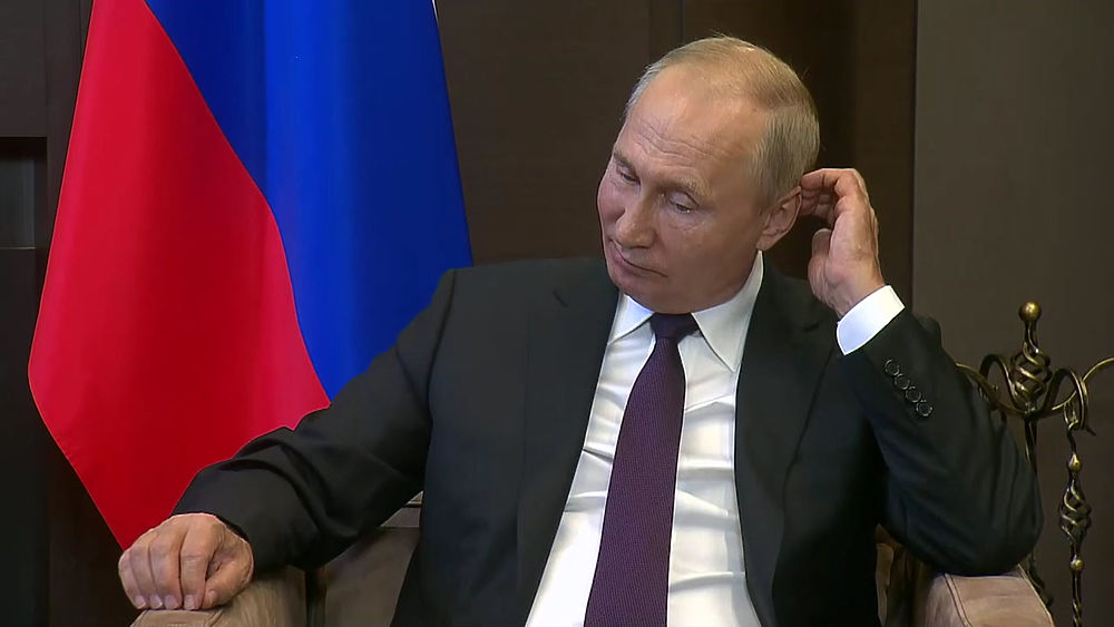Лица Путина и Лукашенко на сложных переговорах: разговаривали четыре часа