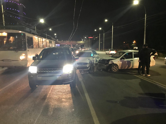 Полиция рассказала подробности массового ДТП на Московском шоссе