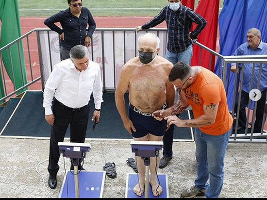 Российский пенсионер поставил рекорд, похудев на 9 кг за 5 часов