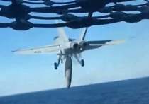 Boeing F/A-18E/F Super Hornet  может уронить при взлете что-то подороже топливного бака