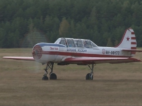 На аэродроме Дракино в Серпухове прошёл чемпионат России по высшему пилотажу